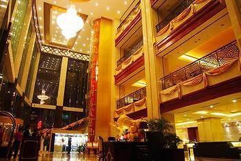 Junyuan Huatian Hotel - Huaihua Fenghuang Eksteriør bilde
